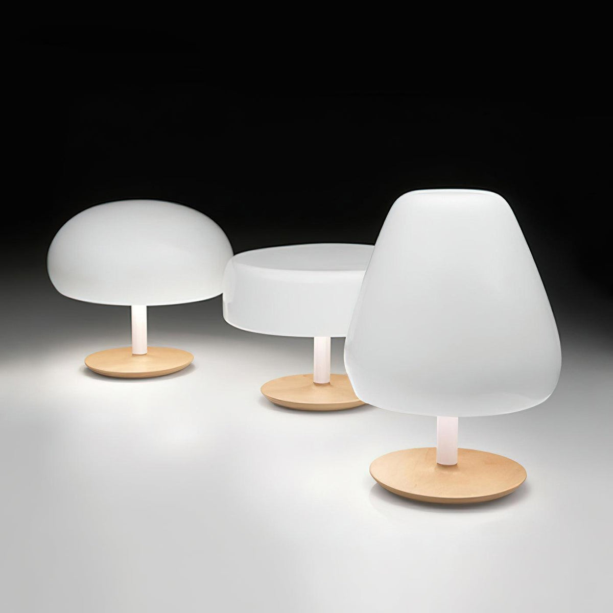 white-mushroom-table-lamp