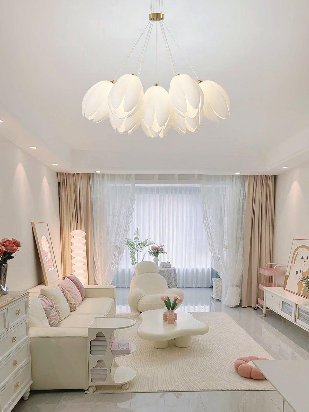 white-tulip-chandelier