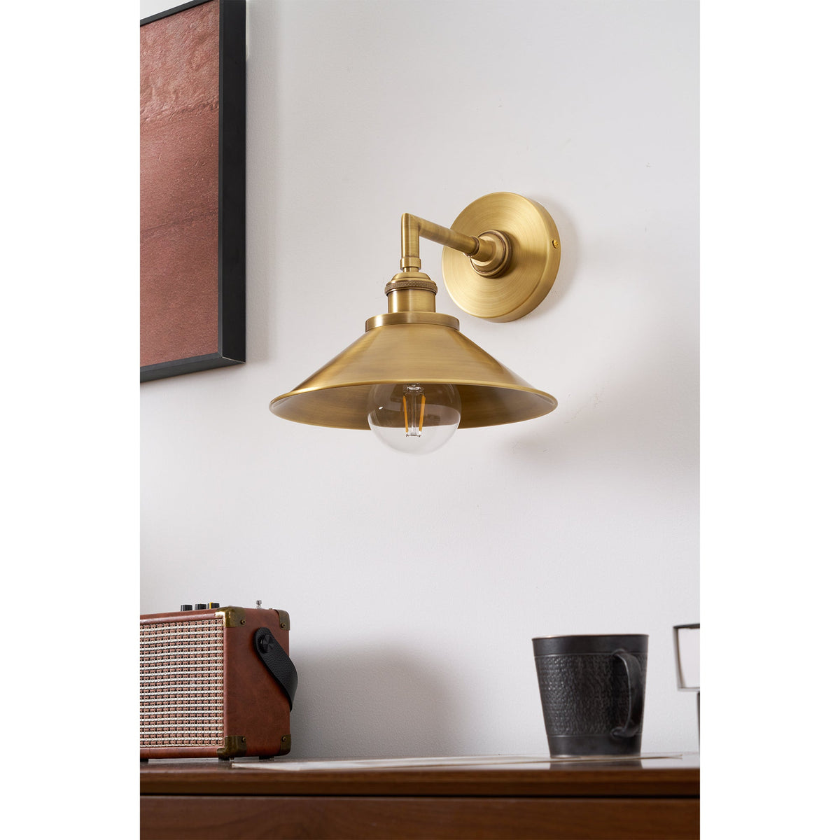 whizzer-wall-lamp