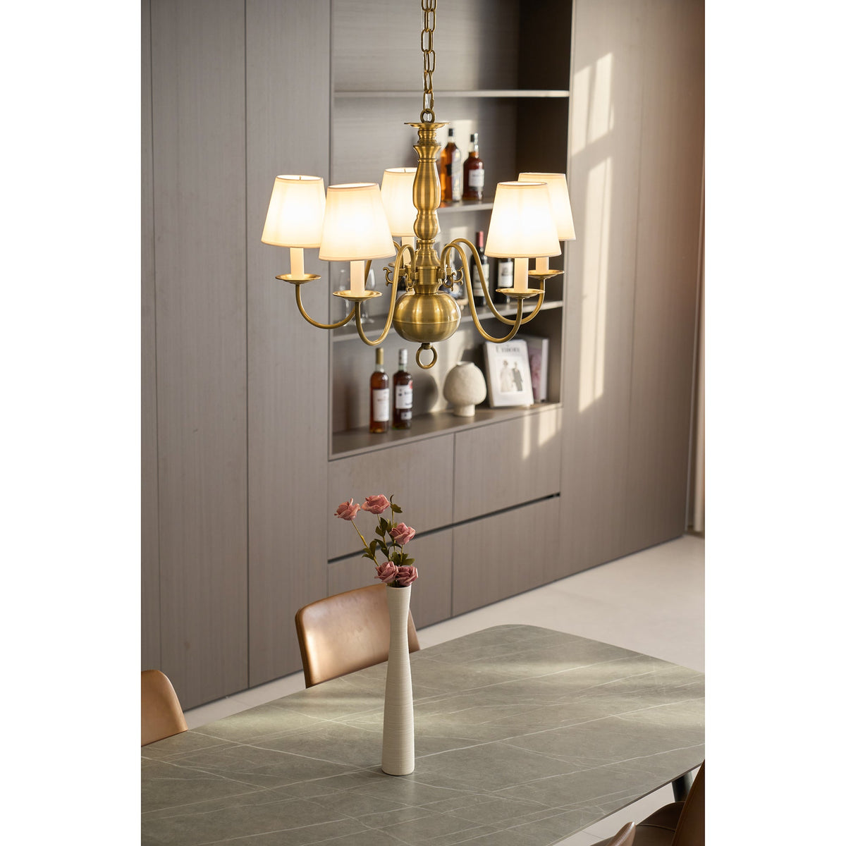 williamsburg-chandelier