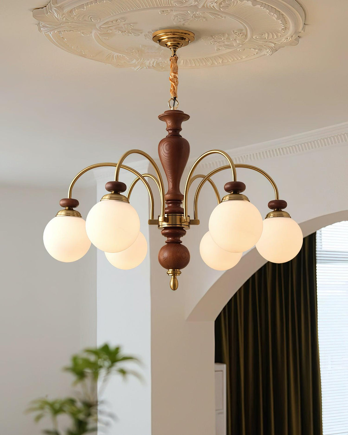 windsor-classic-chandelier
