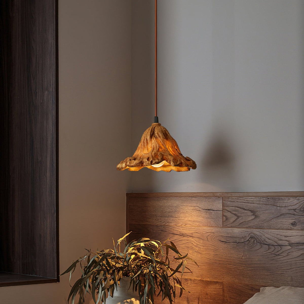 Withered Lotus Leaf Pendant Lamp
