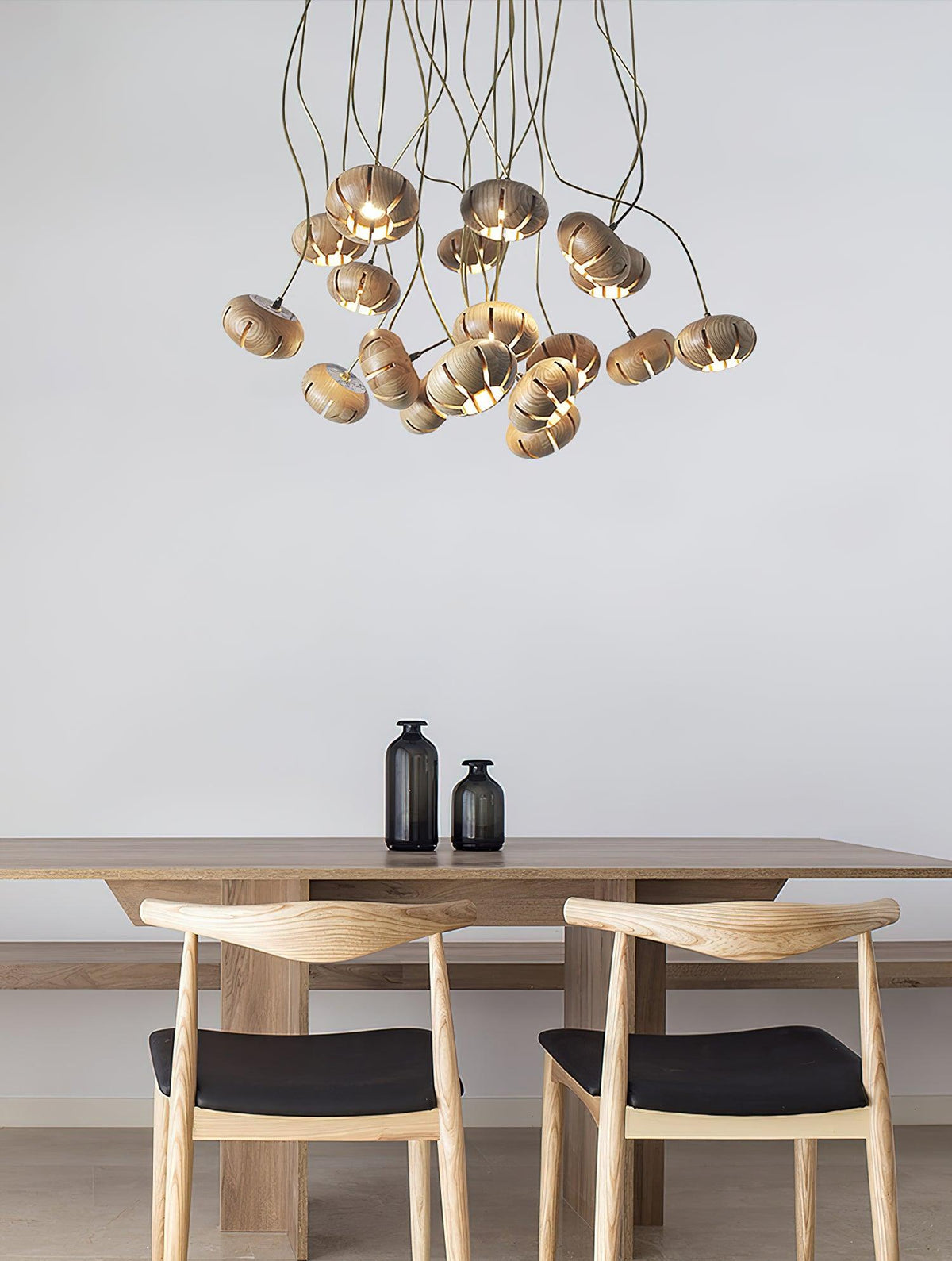 wood-pumpkin-cluster-chandelier
