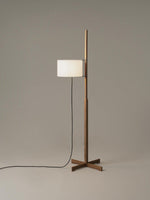 wood-tmm-floor-lamp
