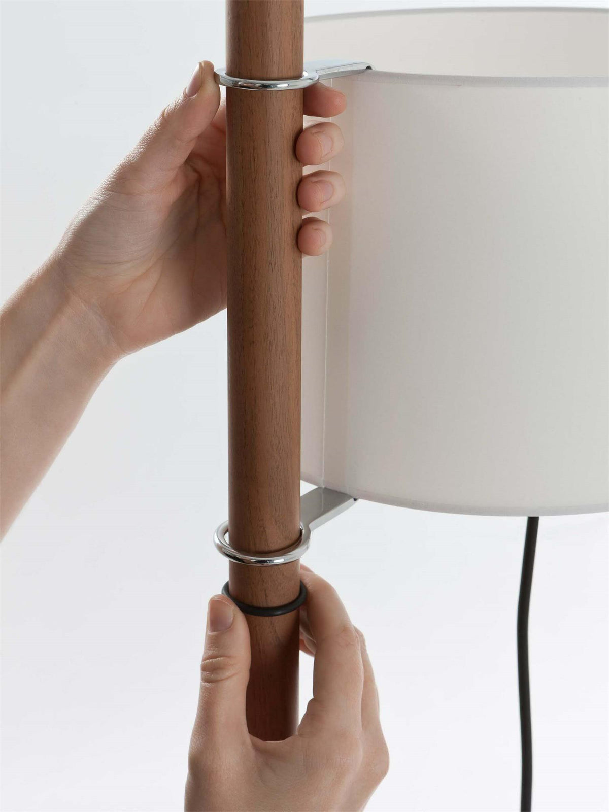 wood-tmm-floor-lamp
