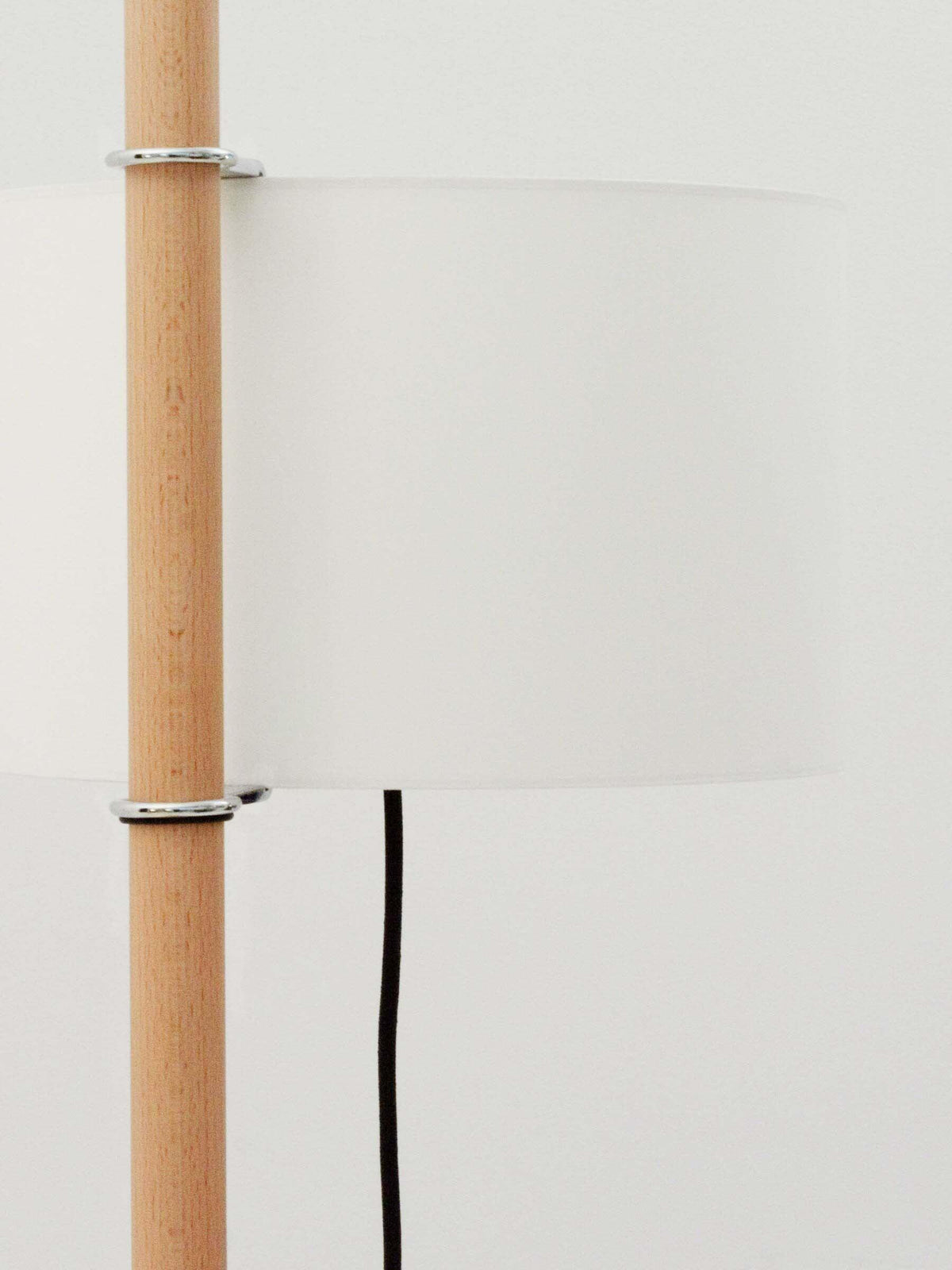 wood-tmm-floor-lamp