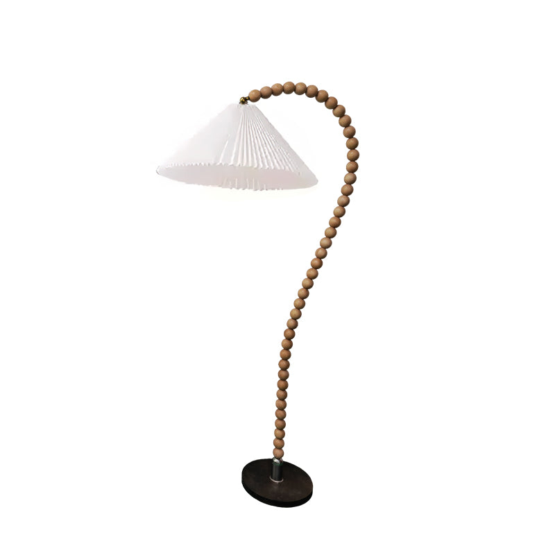 wooden-bead-floor-lamp