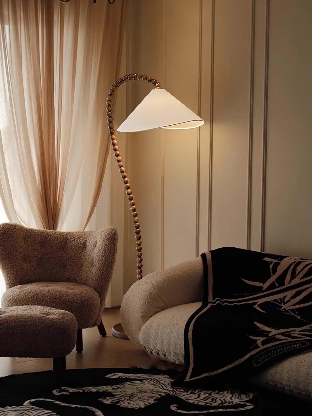 wooden-bead-floor-lamp