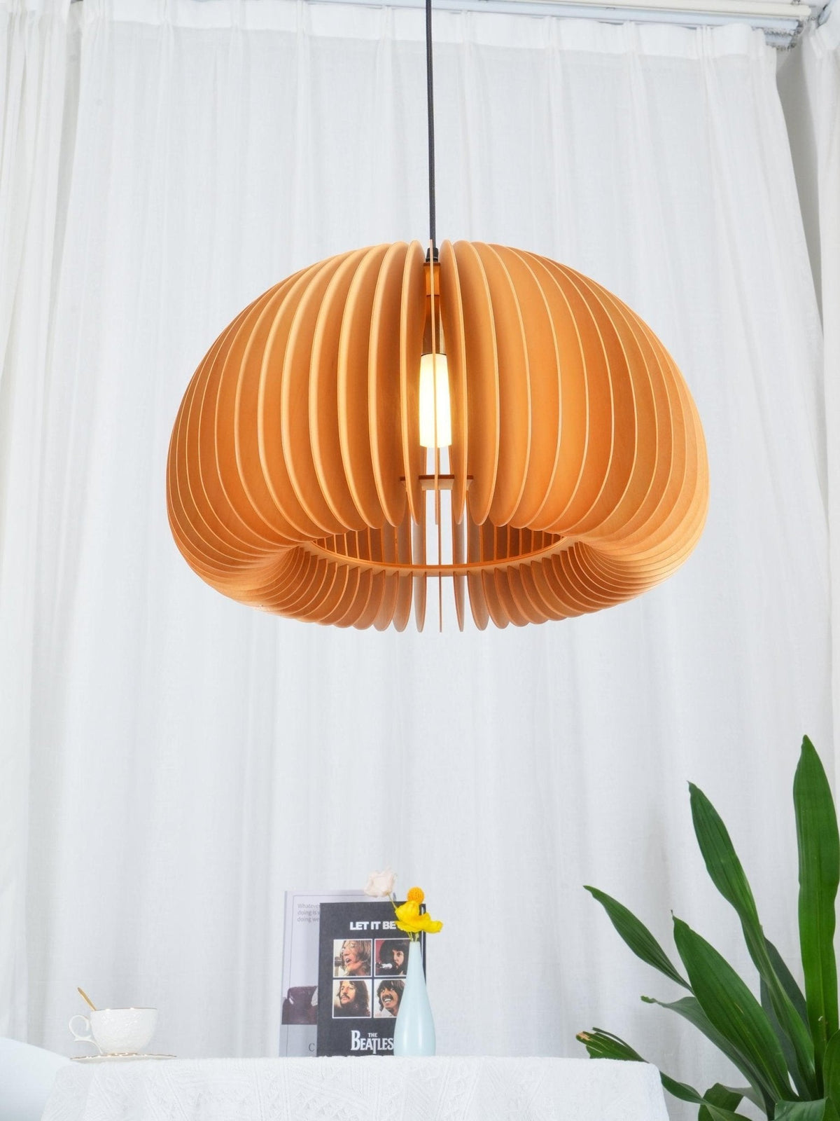 Artisan Wooden Pumpkin Swag Pendant Light for Cozy Interiors