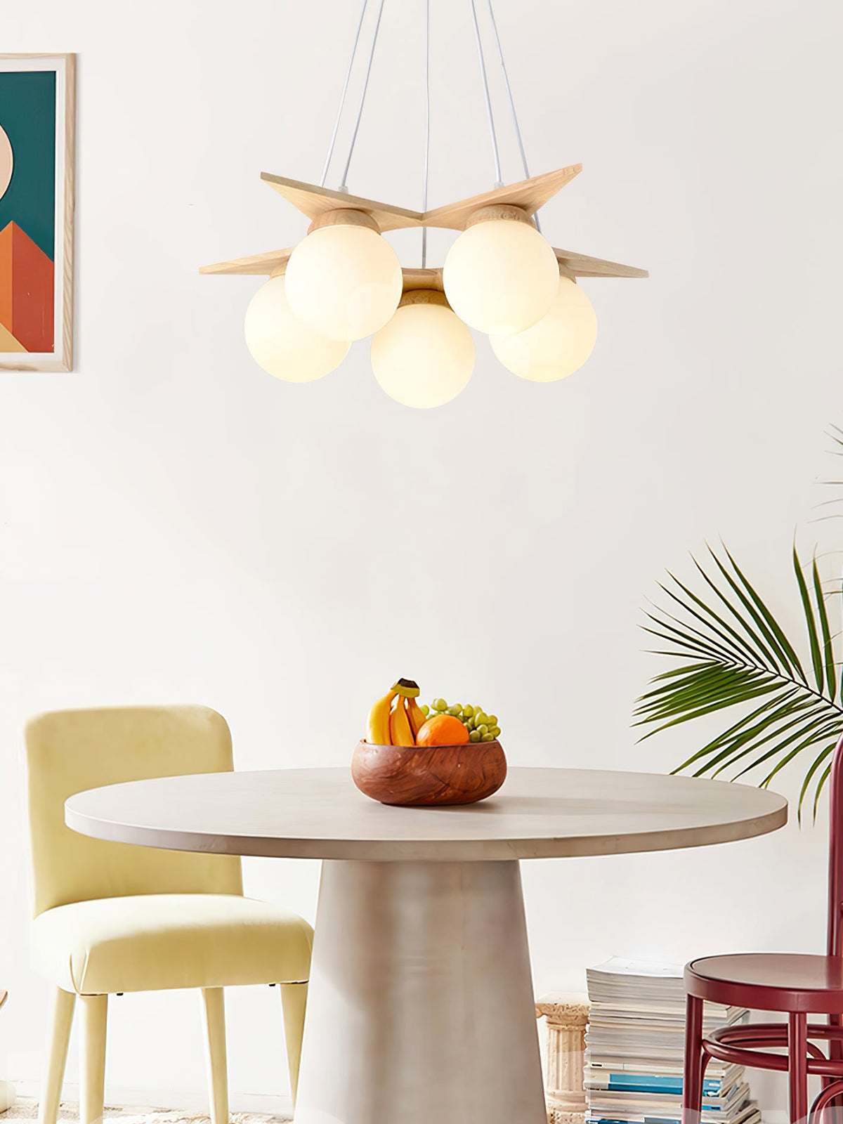 wooden-star-with-glass-chandelier