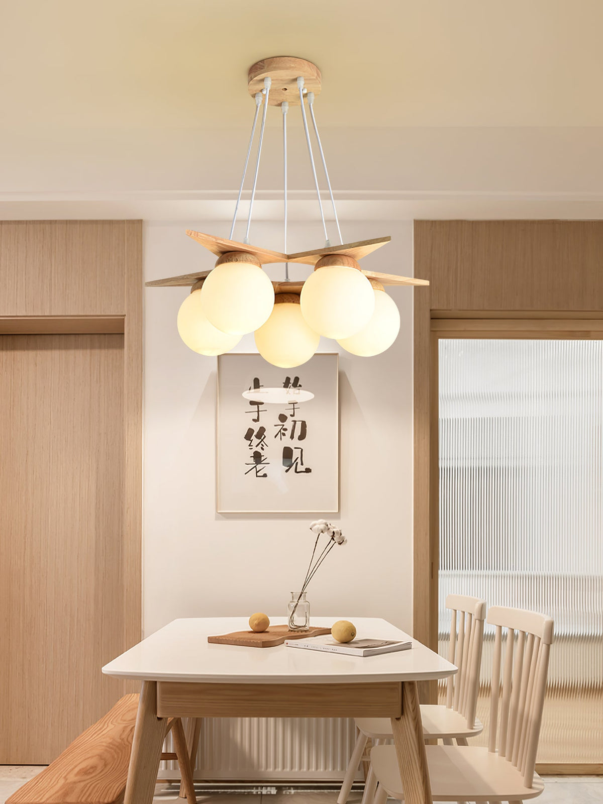 wooden-star-with-glass-chandelier