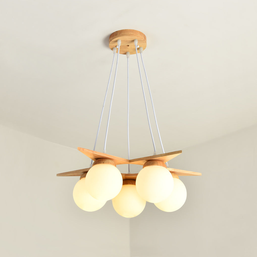 wooden-star-with-glass-chandelier