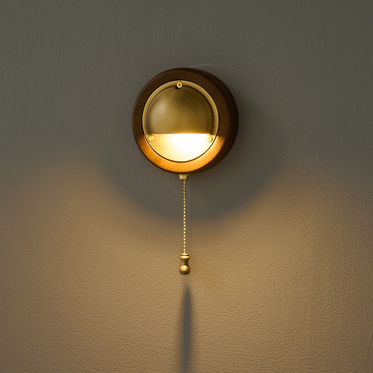 workstead-signal-wall-lamp