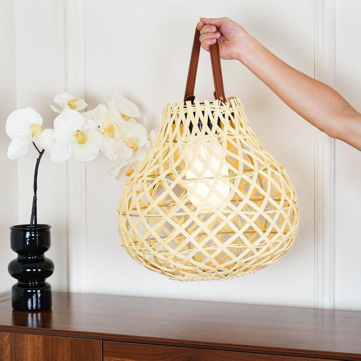 Woven Sphere Solar Lantern Outdoor Lamp