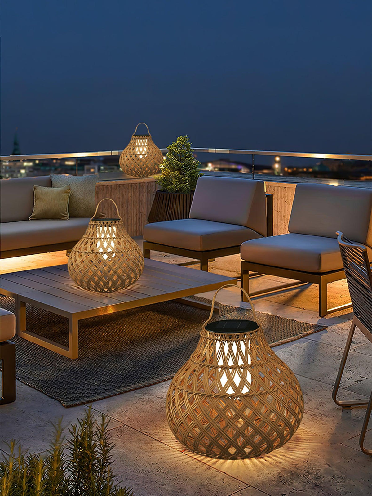 Woven Sphere Solar Lantern Outdoor Lamp