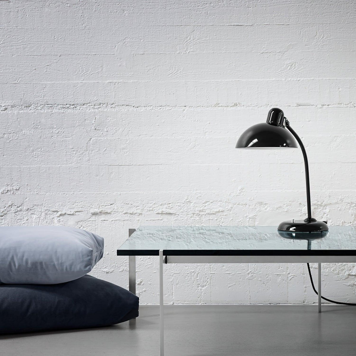 wuxu-table-lamp