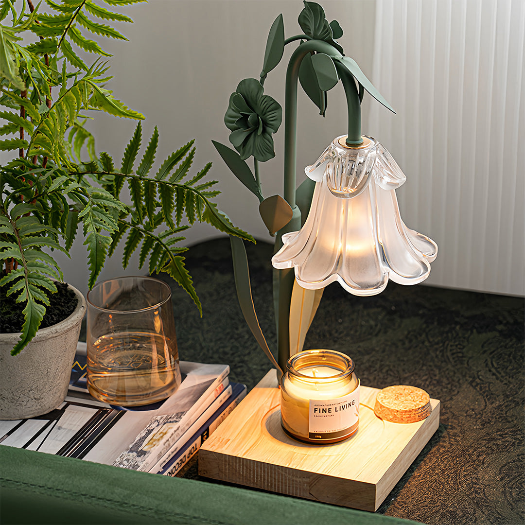 Melt Scented Wax Table Lamp in Vintage Green with Clear Glass Shade
