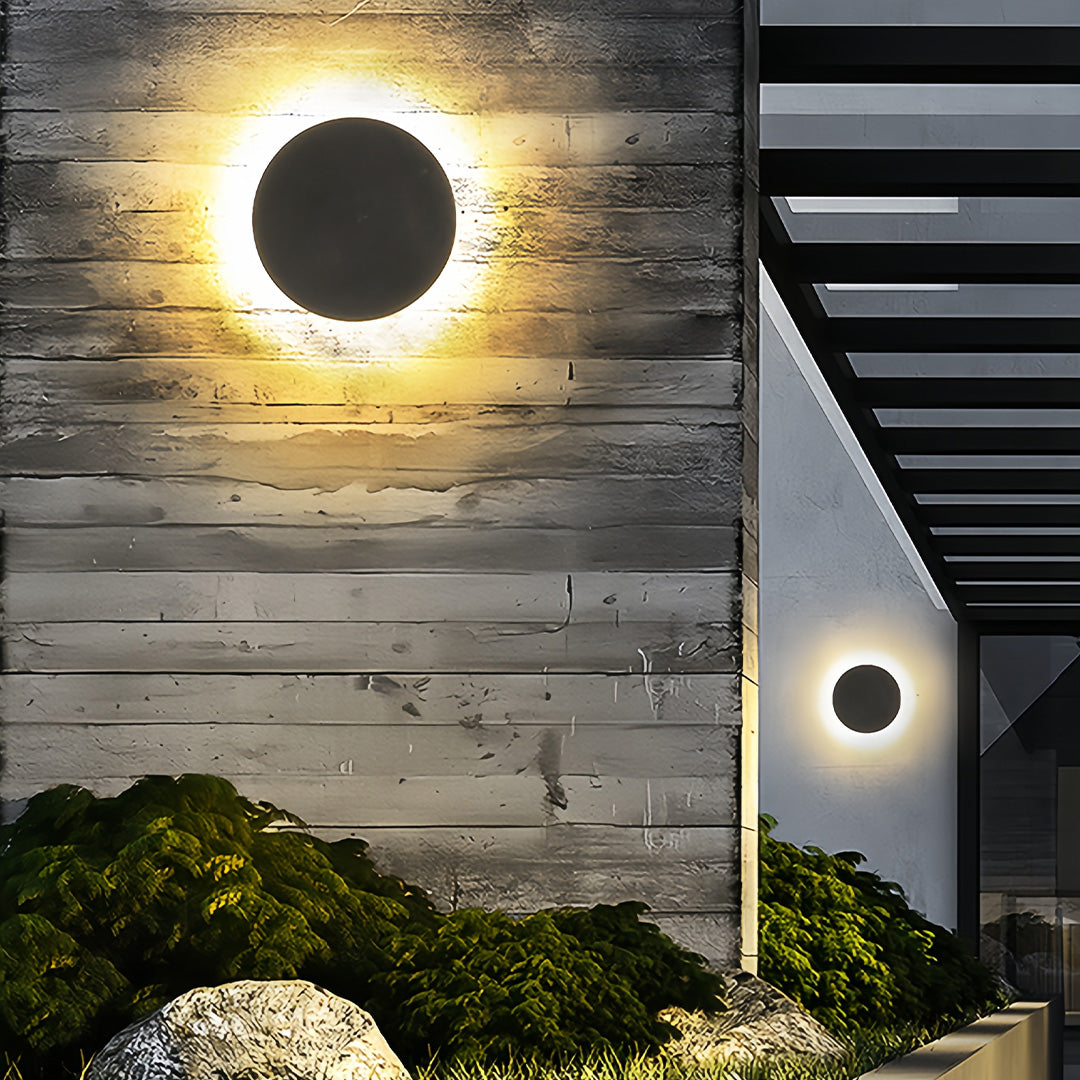 Modern Aluminum LED Wall Sconce for Outdoor Landscape Illumination