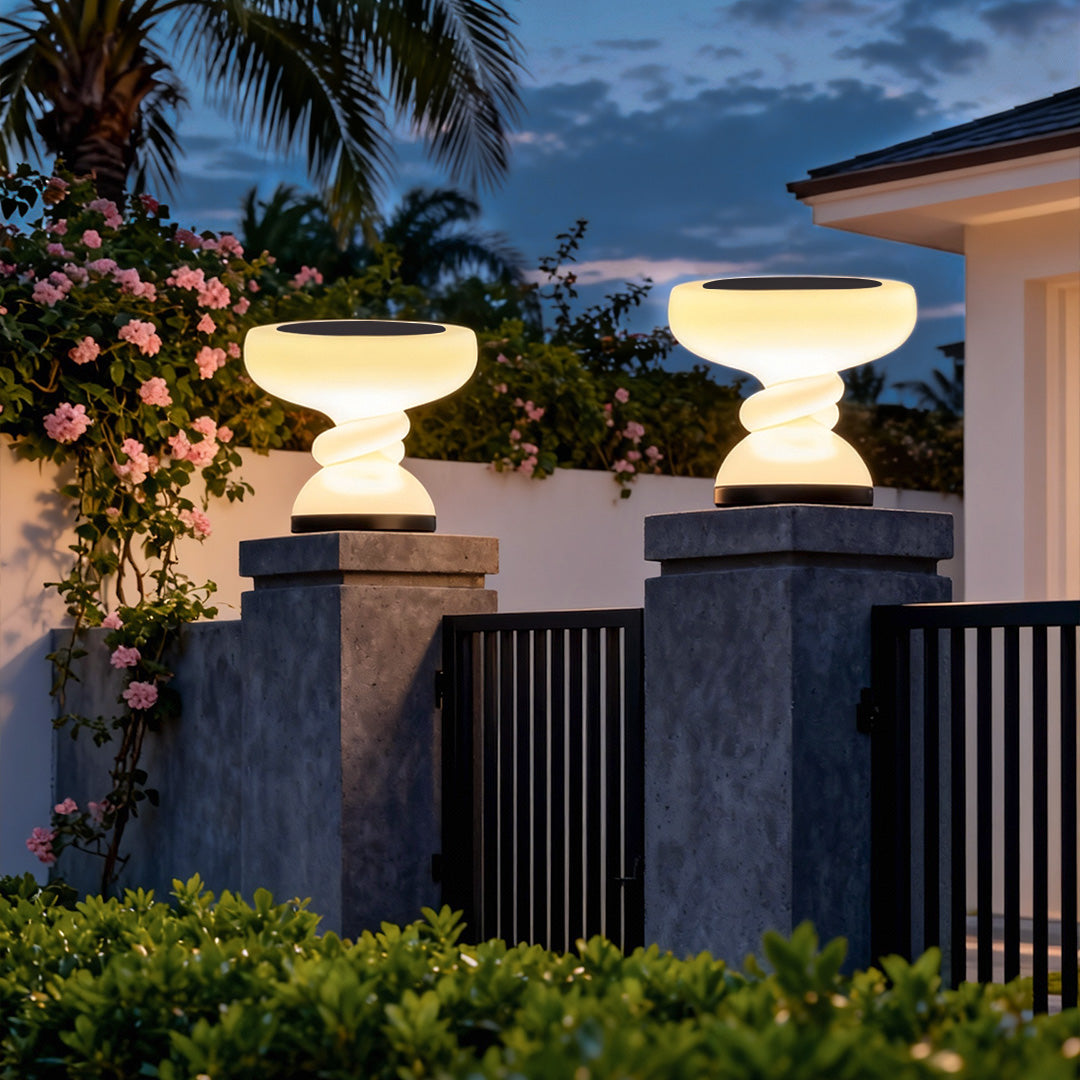 Gate Pillar Light Outdoor Waterproof Courtyard Lighting