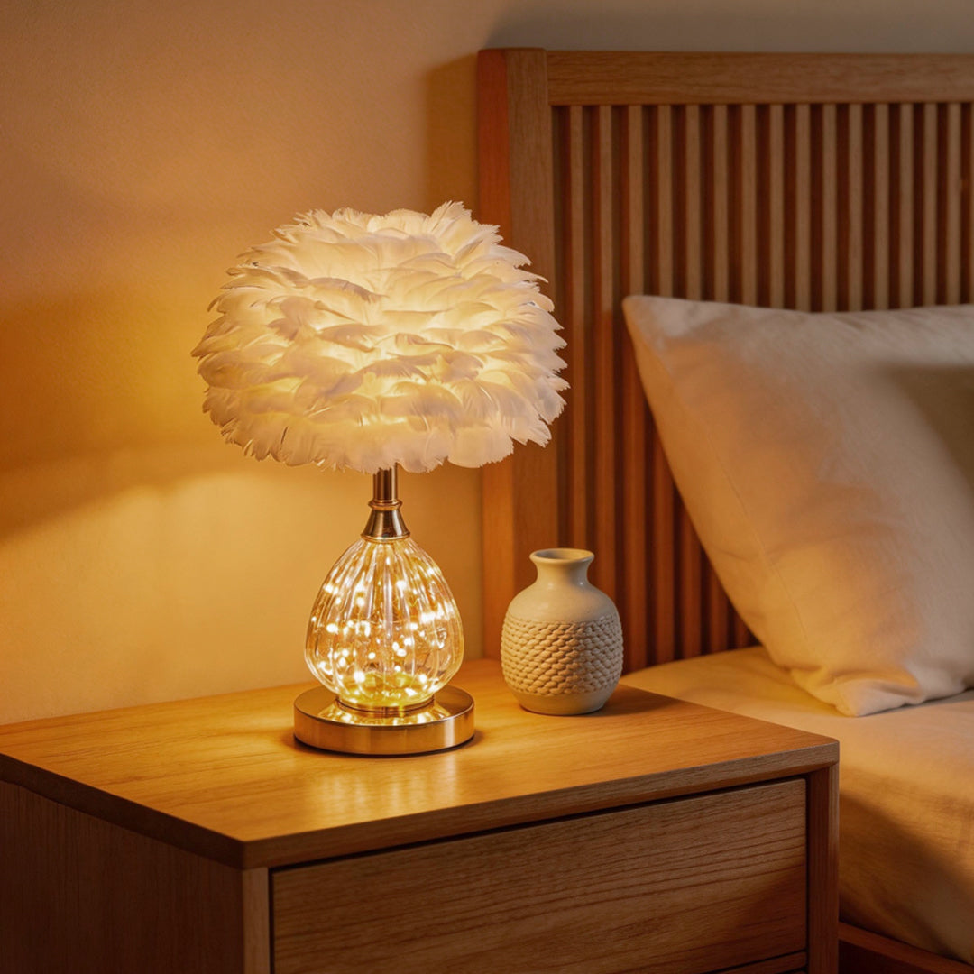 Aurelia Feather Table Lamp – Nordic Minimalist Bedside Lighting with Soft Warm Glow