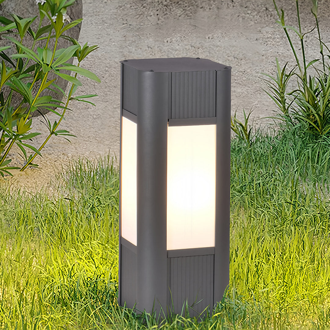 Industrial Square Path Light – Black Die-Cast Aluminum Bollard for Garden Walkways