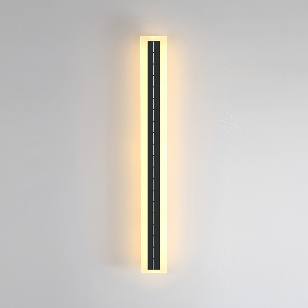 Aria Linear Outdoor Wall Light – Modern Solar-Powered Architectural Sconce