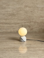 yannick-marble-table-lamp