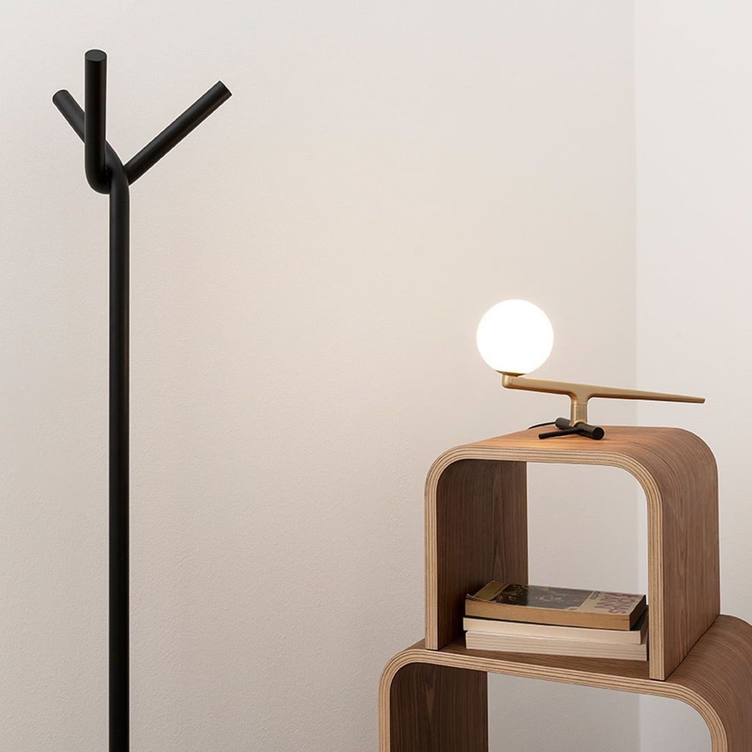 Yanzi Table lamp
