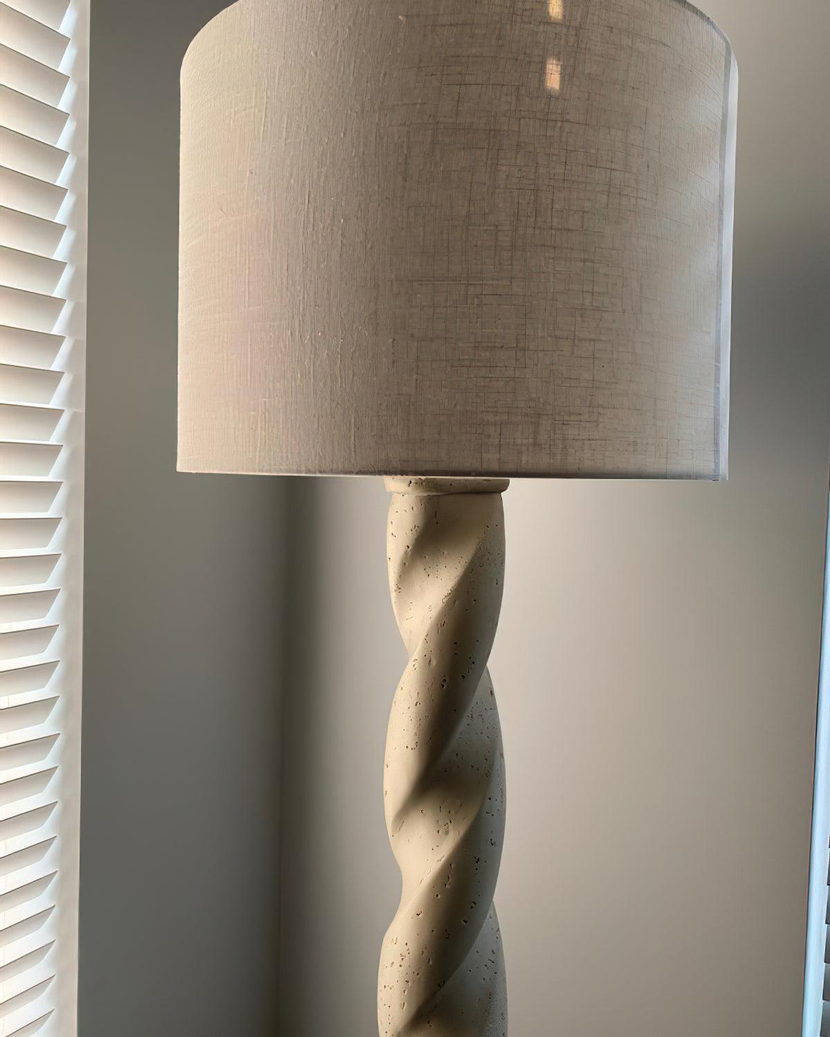 yisi-north-tower-floor-lamp