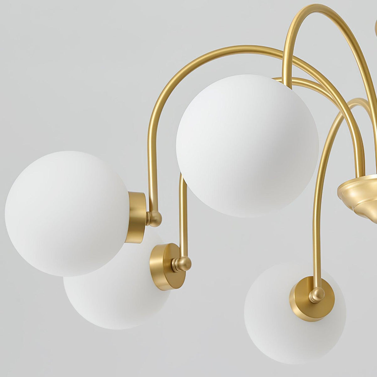 Yisu Brass Chandelier – Vintage Glass Globe Pendant Light for Modern Interiors