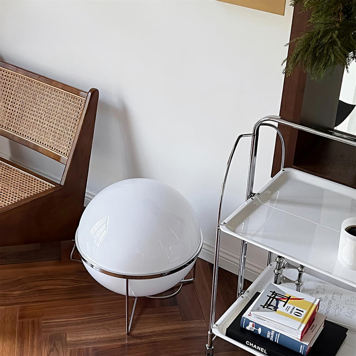 Yolk Table Light