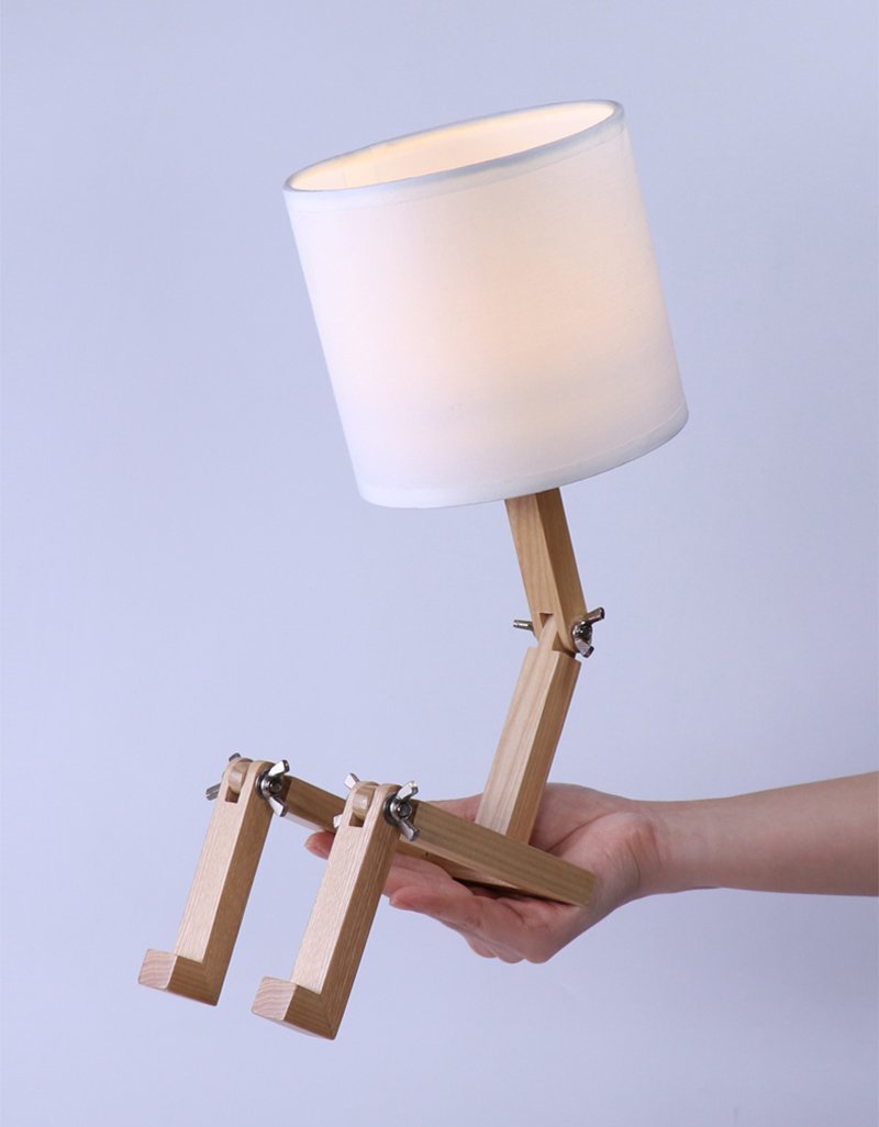 Adjustable Led Wooden Sitting Robot Table Lamp