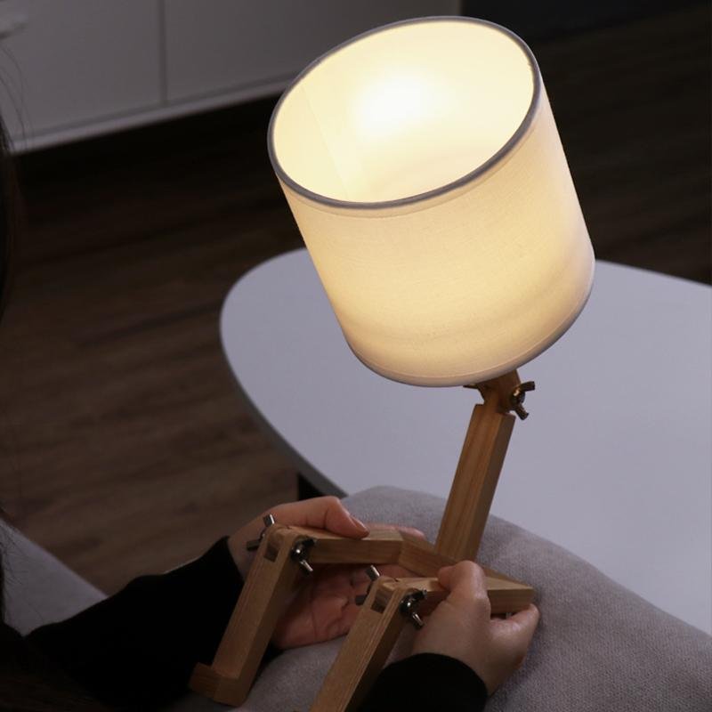 Adjustable Led Wooden Sitting Robot Table Lamp