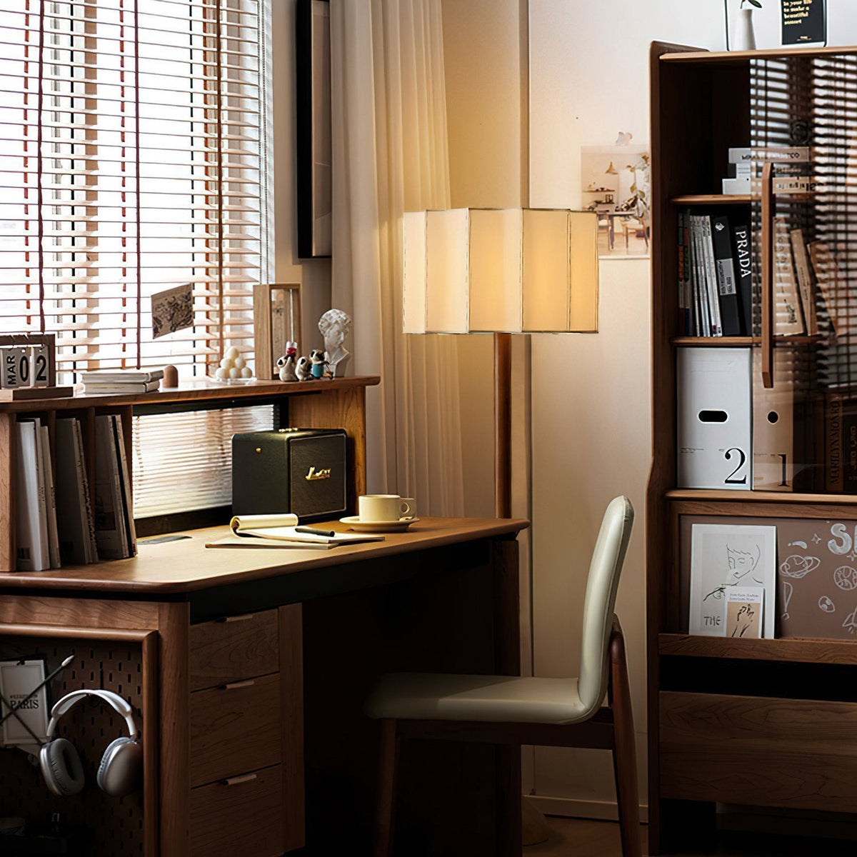 Zasta Floor Lamp