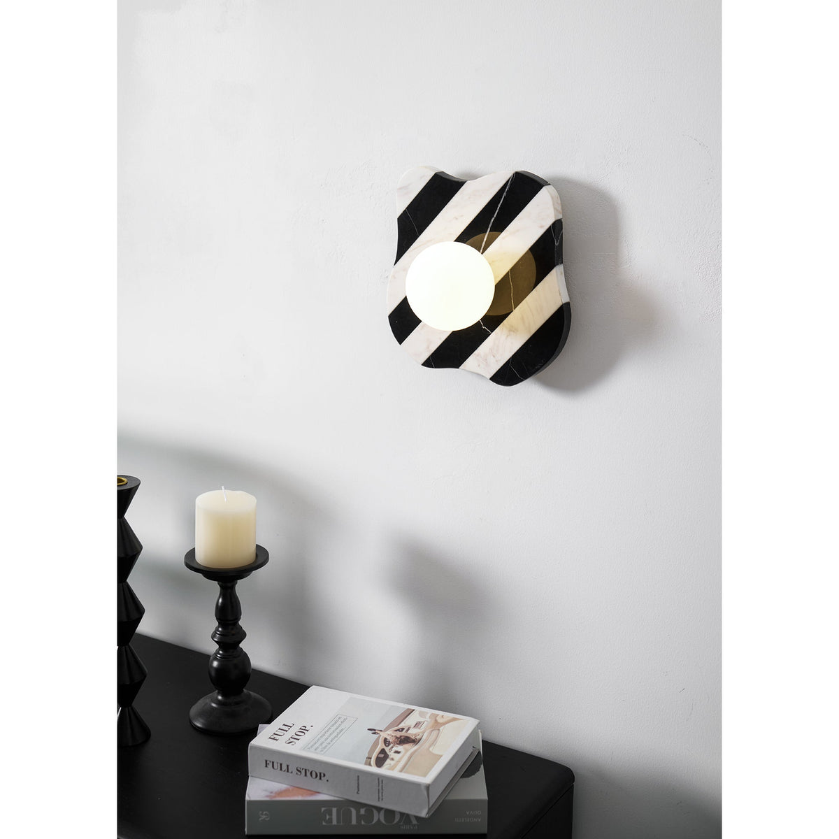 zebra-marble-wall-lamp