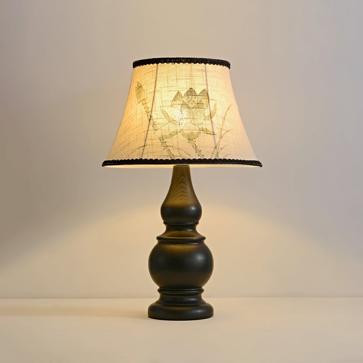 zen-lotus-table-lamp