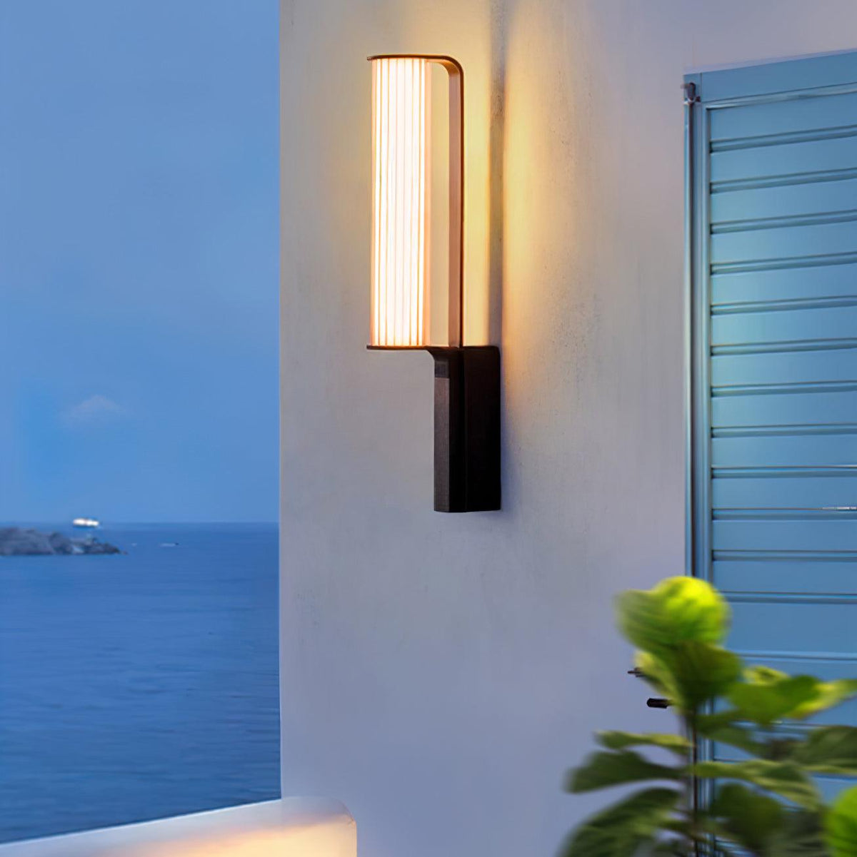 Zenith Arc Outdoor Led Sconce