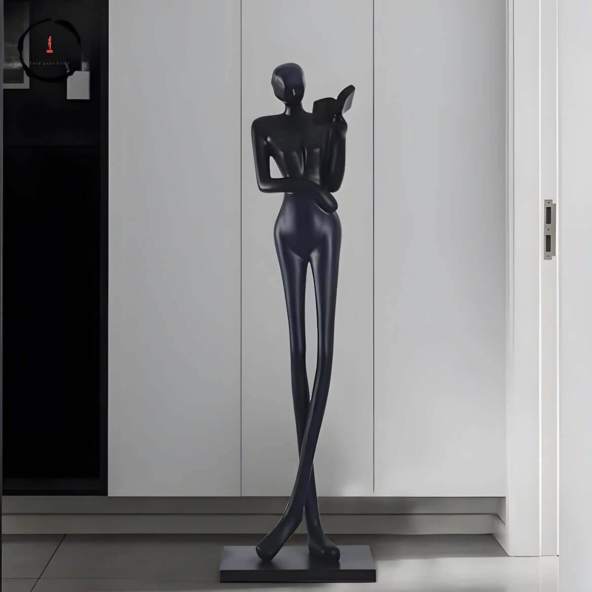 Graceful Reader Sculpture Floor Lamp – Matte Black Modern Art Light