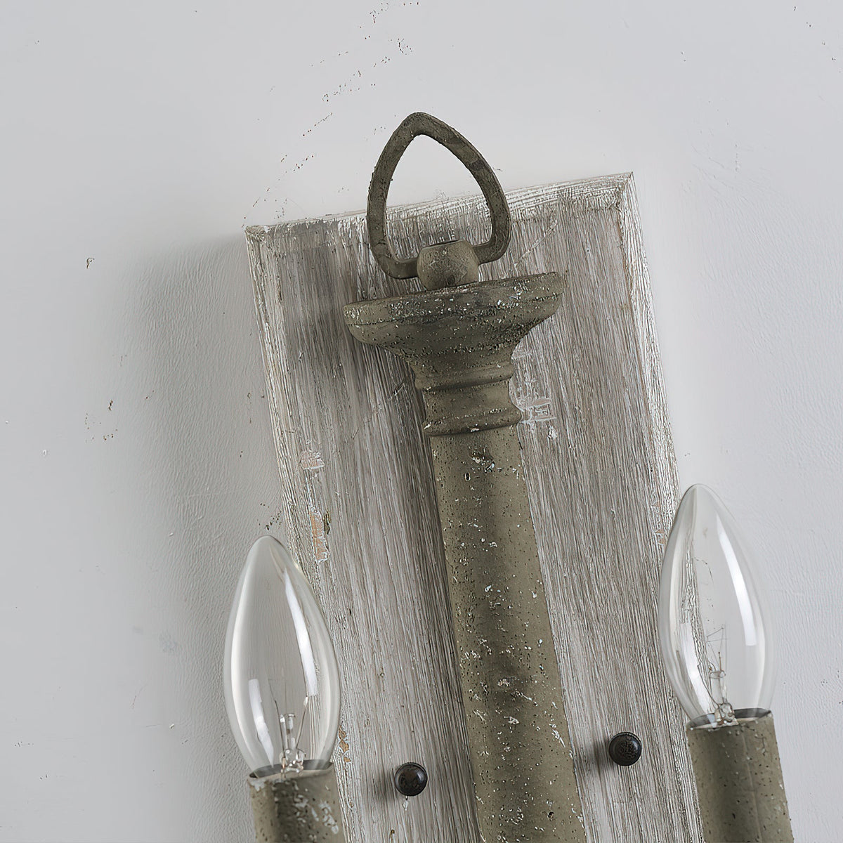 zoe-wall-lamp