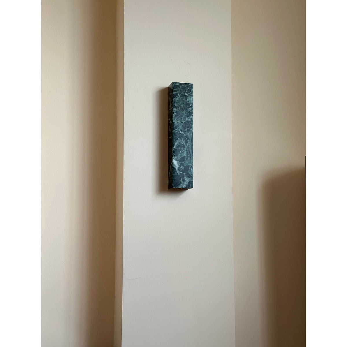 zurich-led-wall-lamp