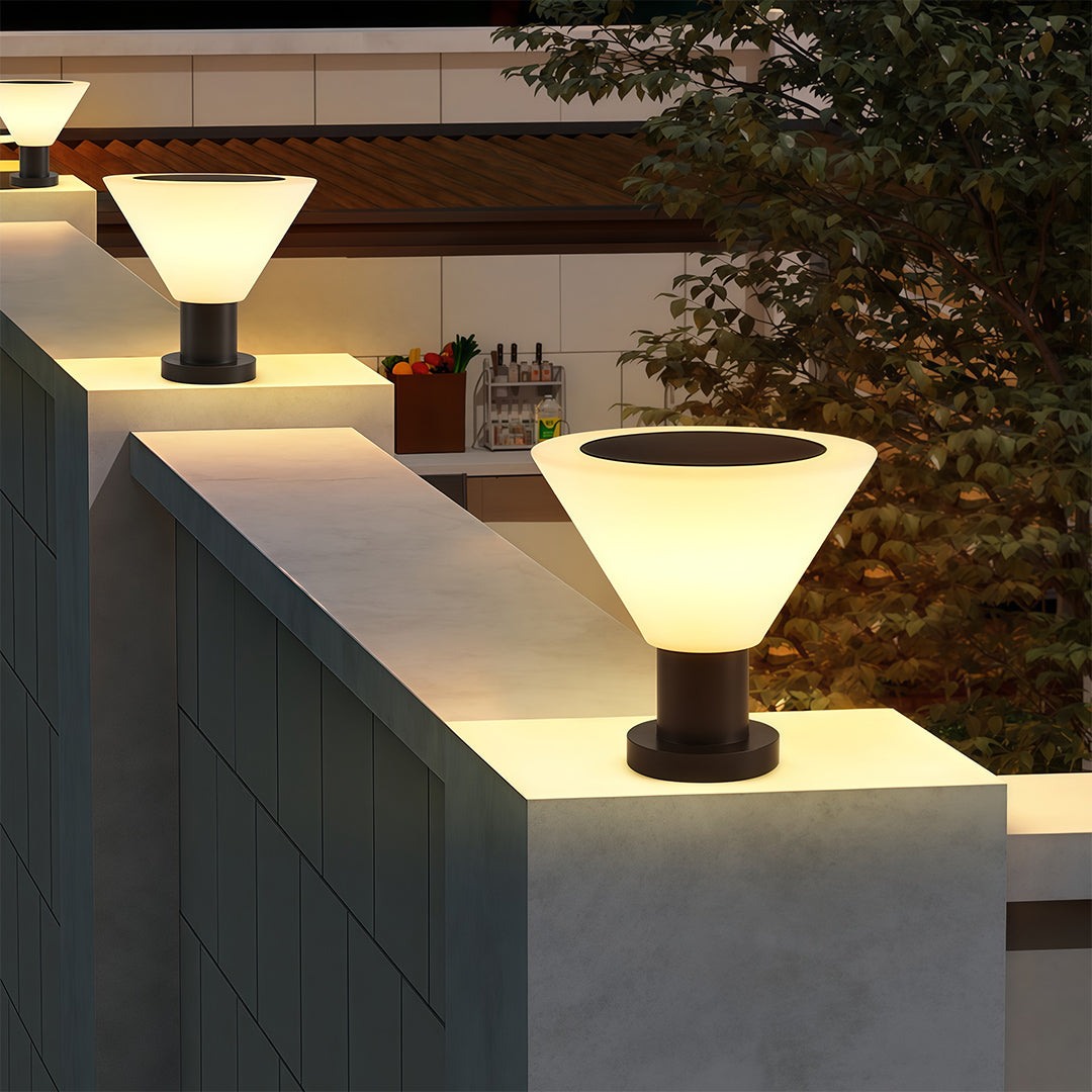 Outdoor Pillar Light with Stainless Steel Frame and PE Shade