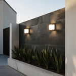 Modern Outdoor Wall Sconce in Black Die-Cast Aluminum