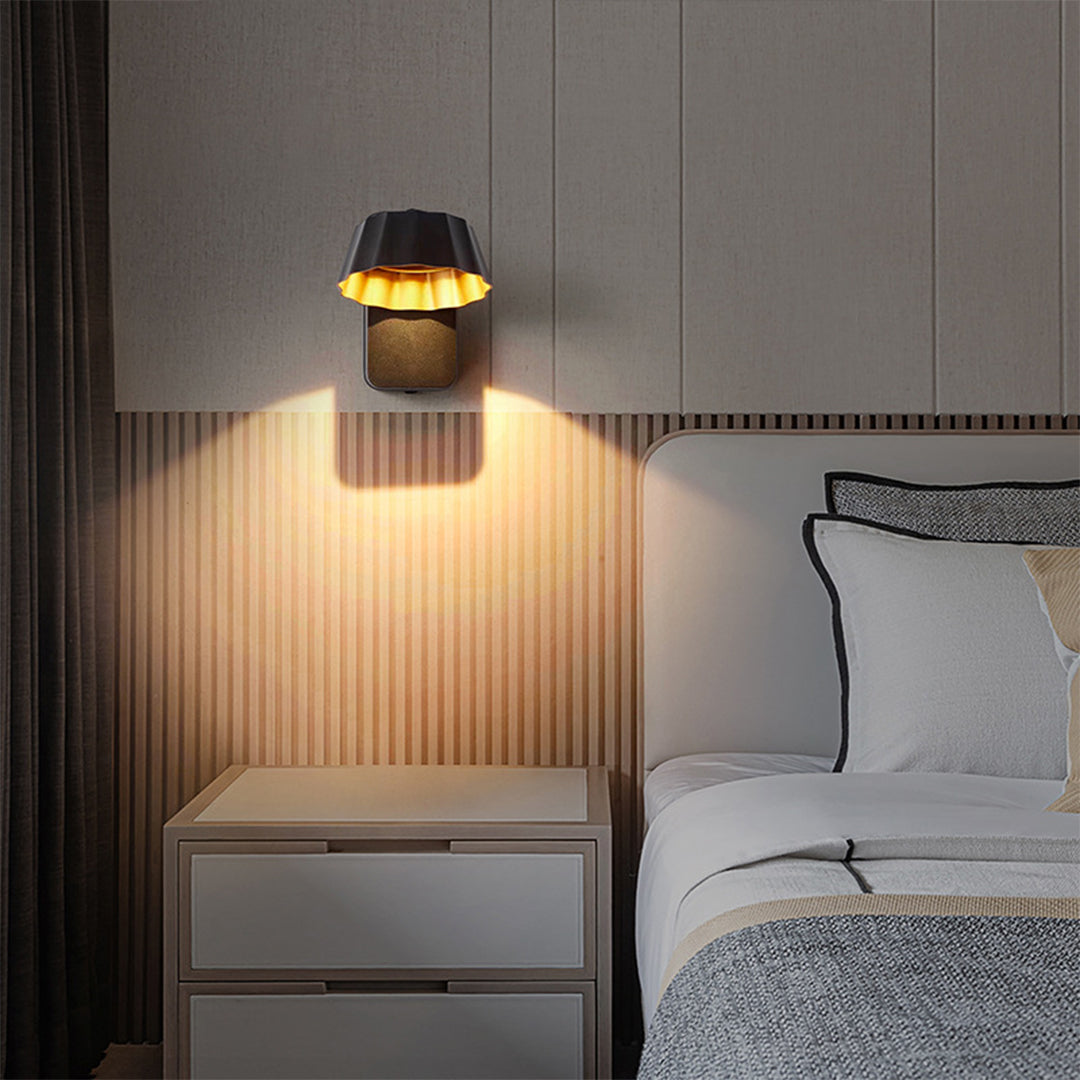 Modern Outdoor Wall Sconce with Adjustable 180° Head, IP65 Waterproof Aluminum