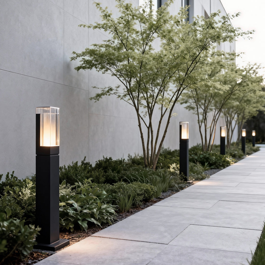 Cubic Aluminum LED Bollard Light for Pathways and Courtyards