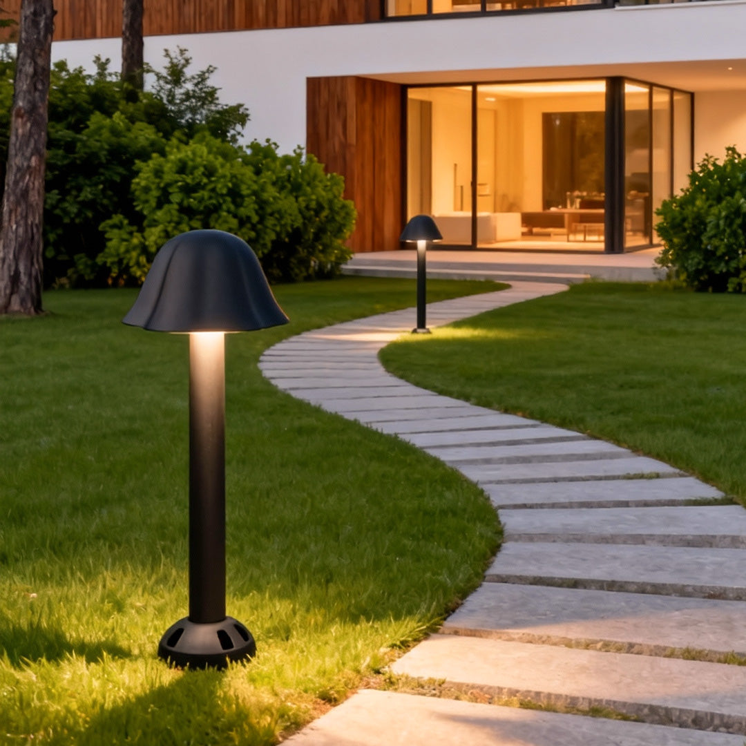 Mushroom Path Light for Courtyard and Garden Walkways