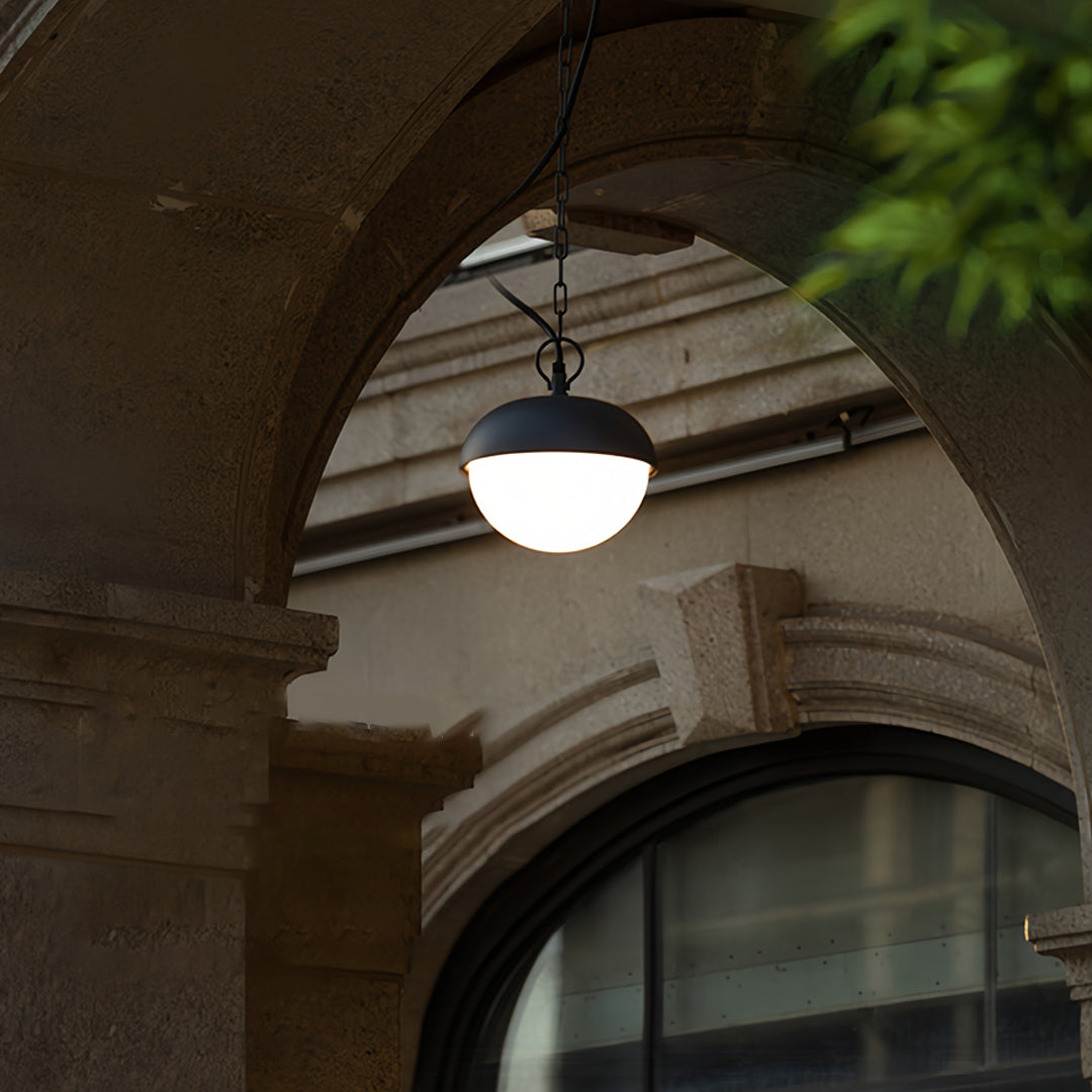Noir Outdoor Pendant Light – IP54 Waterproof Aluminum Hanging Lamp for Covered Terraces