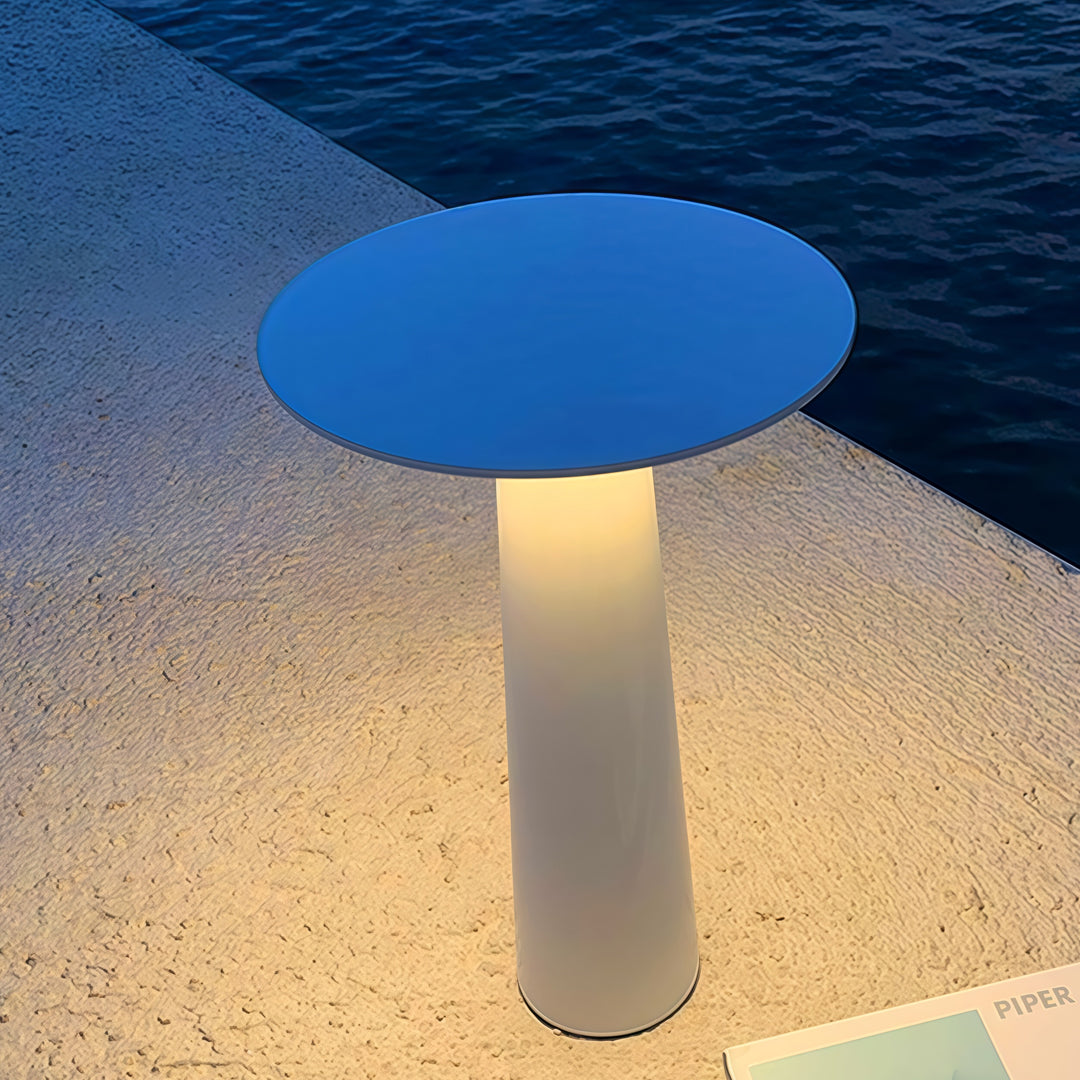 Outdoor LED Table Lamp with Aluminum Body and PC Shade
