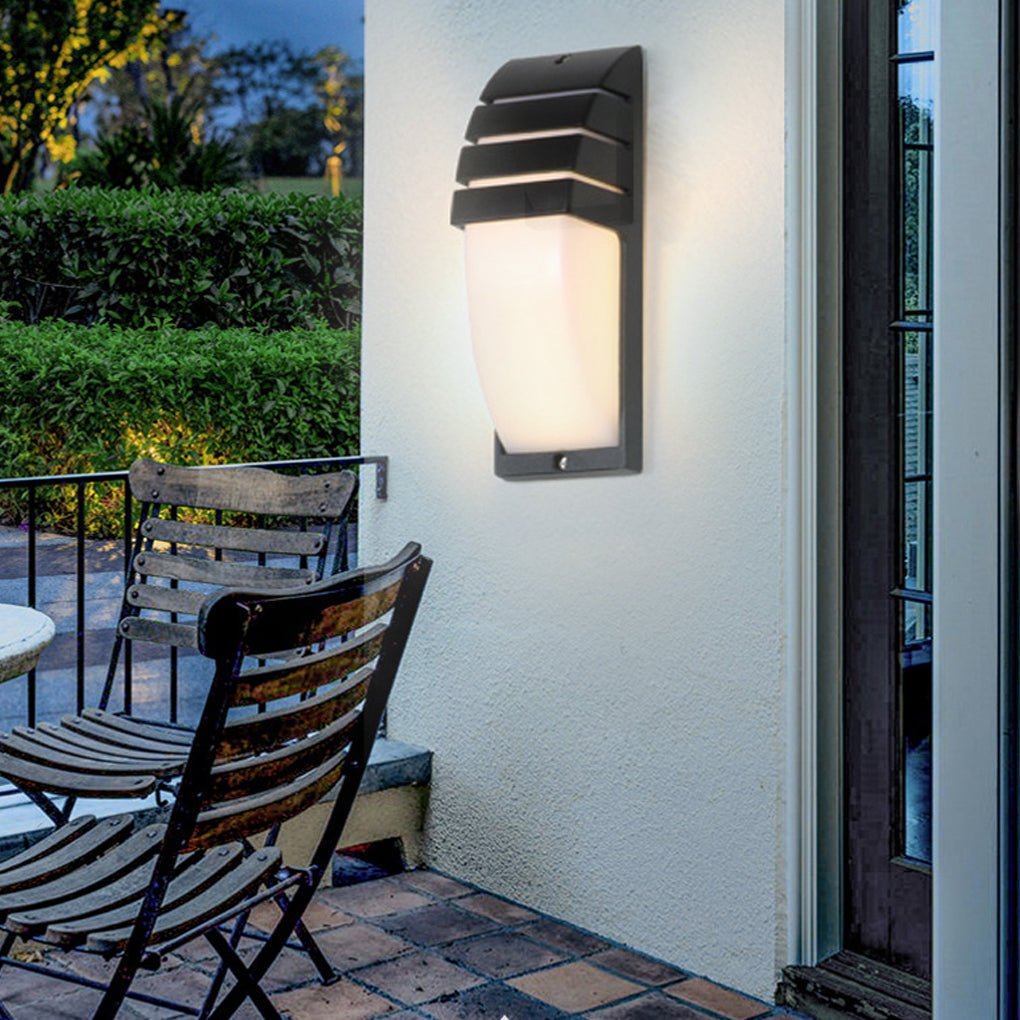Outdoor LED Wall Sconce with IP65 Waterproof Aluminum Frame