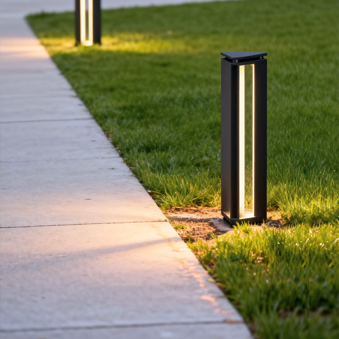 Minimalist Stainless Steel Bollard Light for Modern Outdoor Spaces