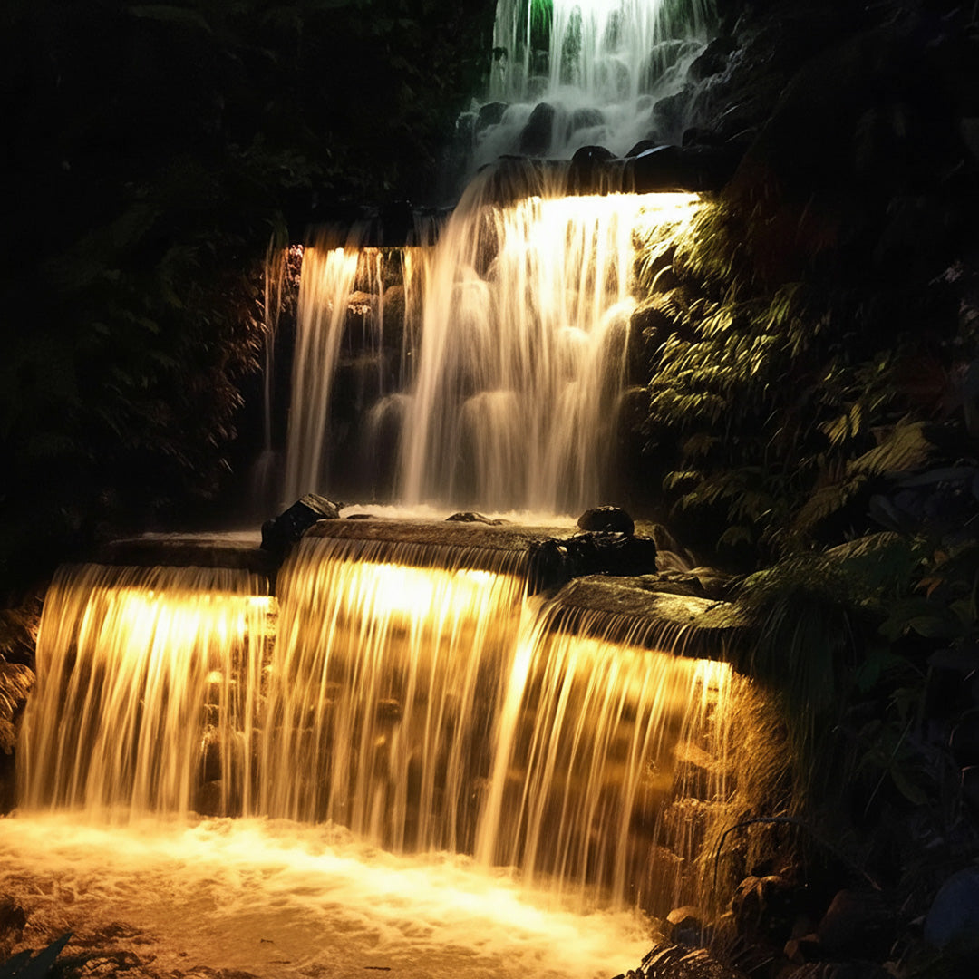 Linear LED Wall Washer for Water Features and Architectural Accents